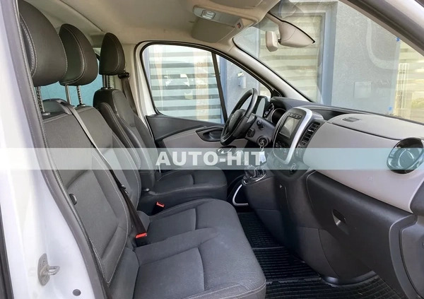 Renault Trafic cena 77900 przebieg: 165700, rok produkcji 2018 z Swarzędz małe 352